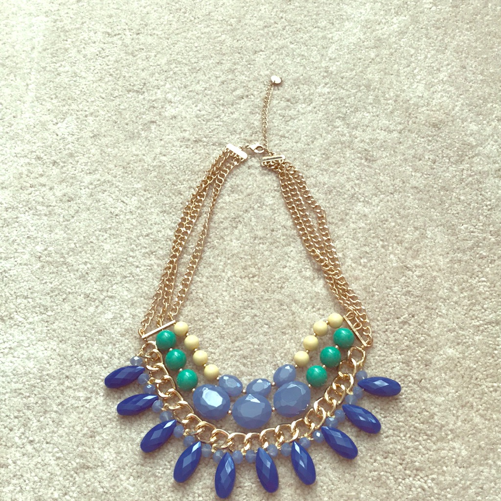 Talbots Statement Necklace 20$